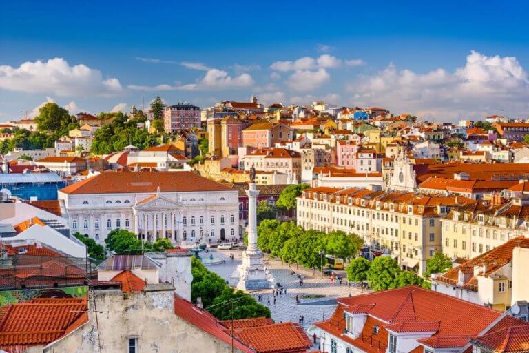 European Commission Adopts Position on Portugal’s 2016 Draft Budgetary Plan