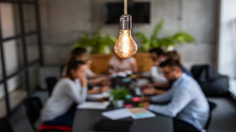 The Pros and Cons of Non-Profit and For-Profit Colleges