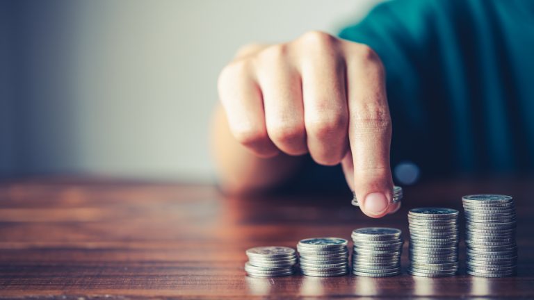 Exploring the Benefits of Adding Alternative Investments to Your Portfolio