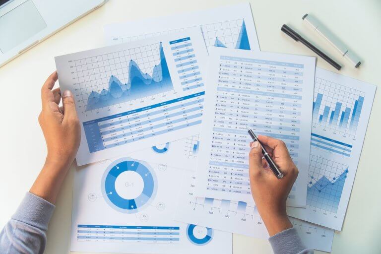 4 Tips on How to Invest during a Bearish Market