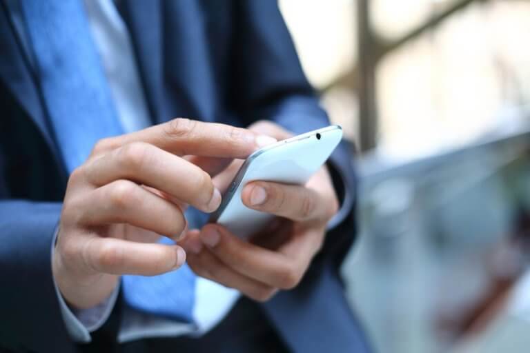 Financial Services Industry “Out of Step With FCA Phone Regulations”