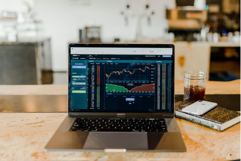 The Role of Artificial Intelligence in Financial Markets: Opportunities and Challenges